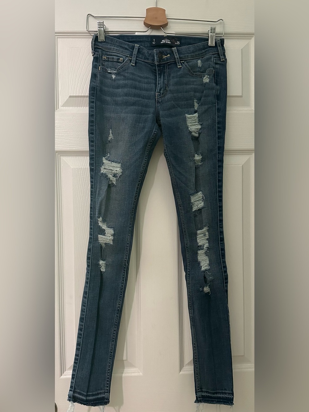 Hollister Women's SUPER SKINNY Jeans Ripped Destroy Blue Denim Pants Size W25